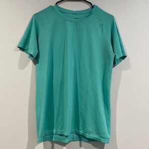 Teal Patagonia Short Sleeve Athletic Shirt - Stretch - Size Medium